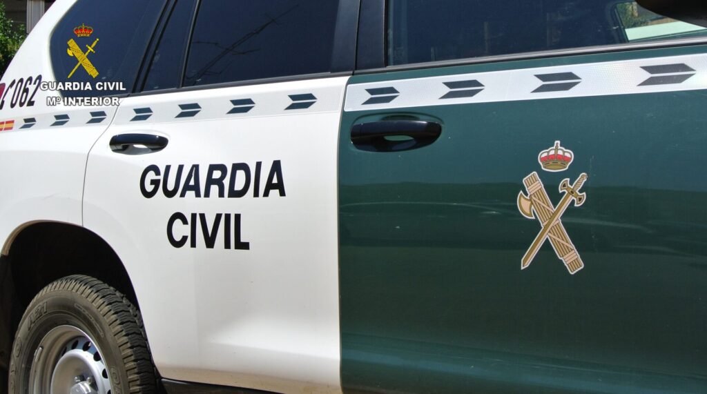 Vecinos y Guardia Civil se unen para evitar 'okupación' violenta: un detenido y un herido leve