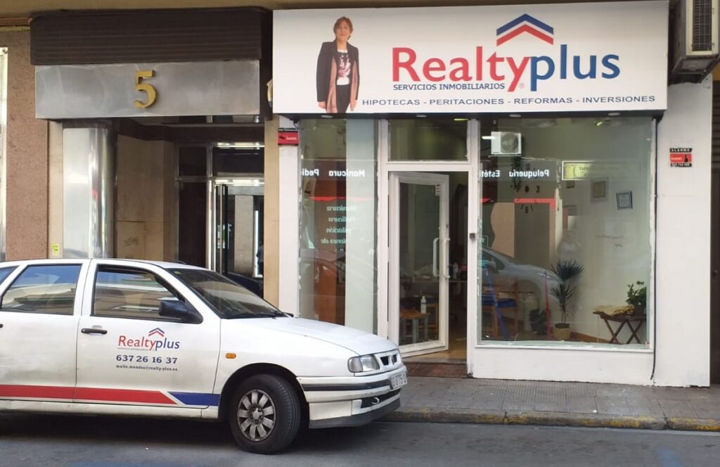 Realty Plus tu inmobiliaria del barrio La Alameda