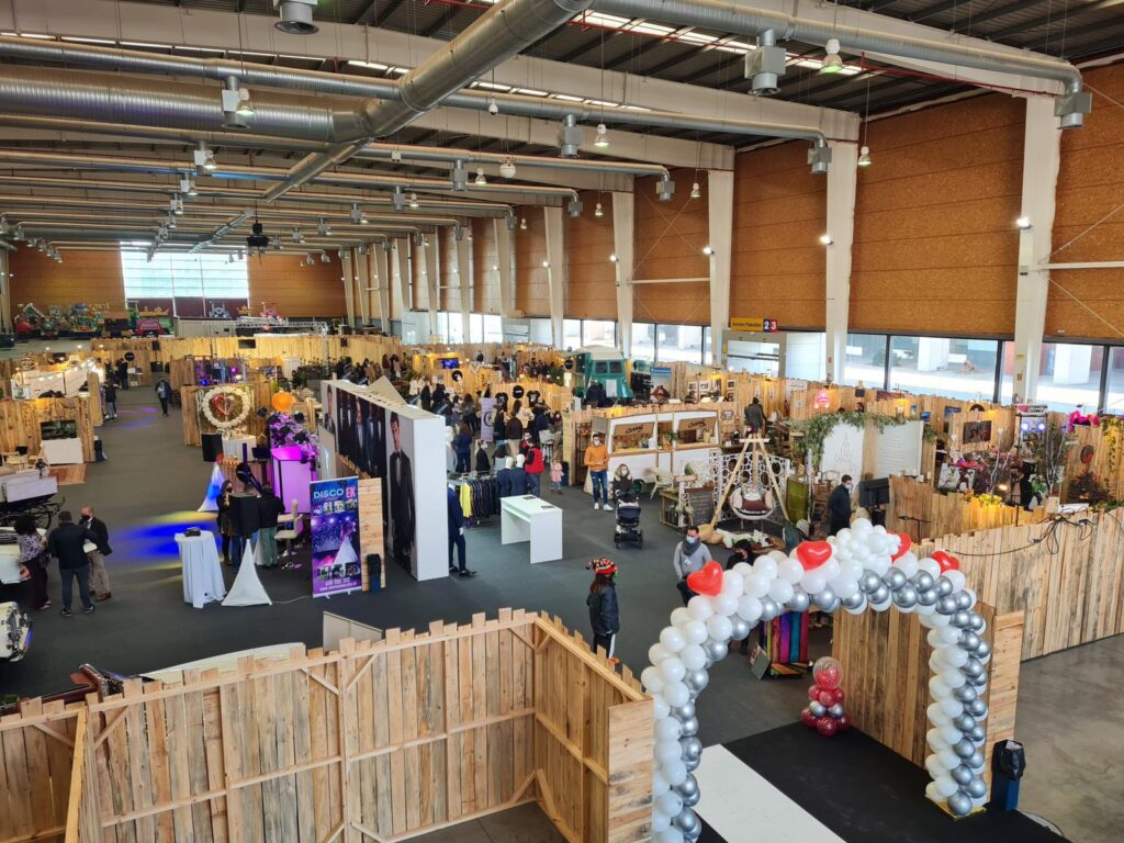 El equipo de Gobierno muestra su apoyo al sector nupcial con la celebración de la Feria de la Boda este fin de semana en Talavera Ferial 