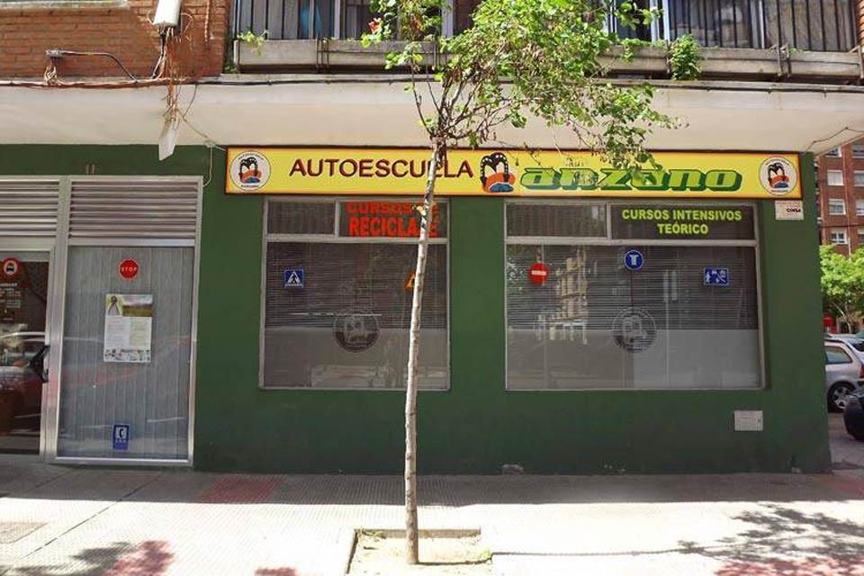 Autoescuela Manzano, aprendizaje inteligente en el barrio La Milagrosa