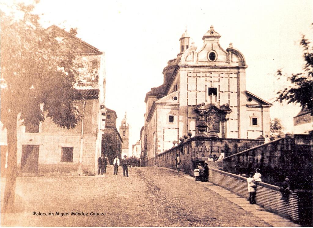 Historia de Talavera: de convento de los Jesuitas a Teatro Palenque