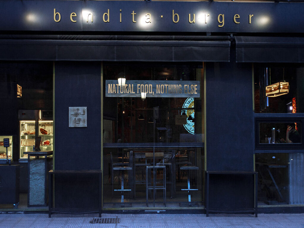 Bendita Burger, la catedral de las hamburguesas caseras en pleno Casco Antiguo