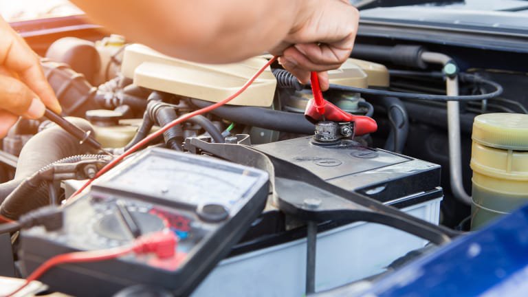 Se necesita mecánico electricista en Talavera