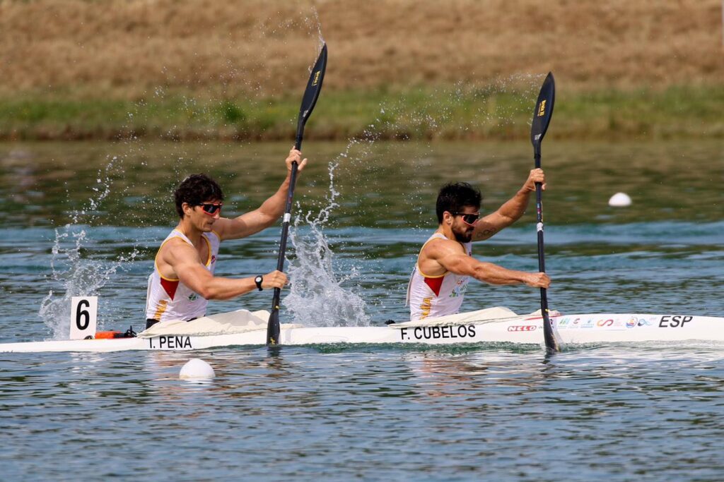 Paco Cubelos e Iñigo Peña K2