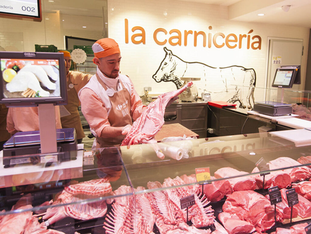 Supermercado Carrefour busca auxiliar de producto fresco