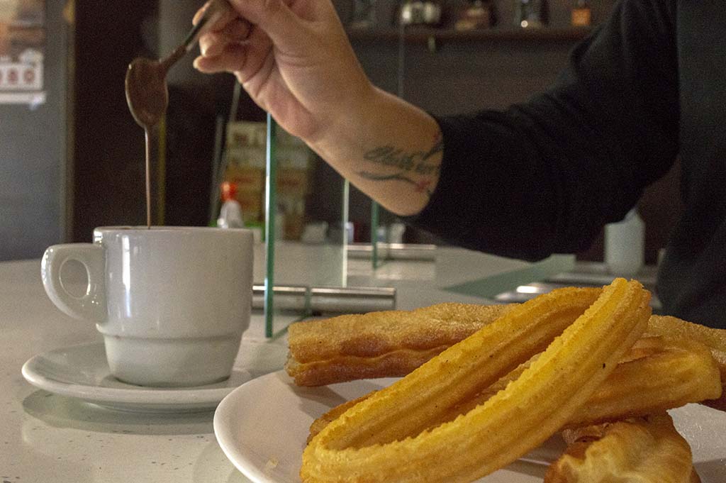 Churrería Virgen del Rocío, manteniendo tradiciones en el barrio El Faro