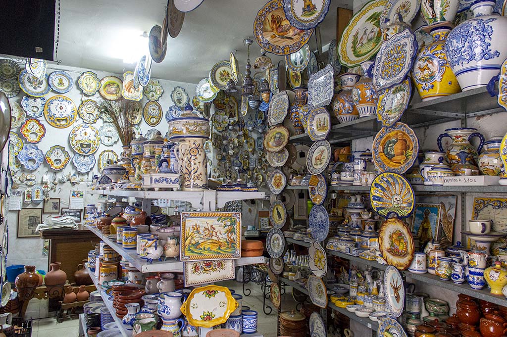 interior de ceramicas hermanos timoneda