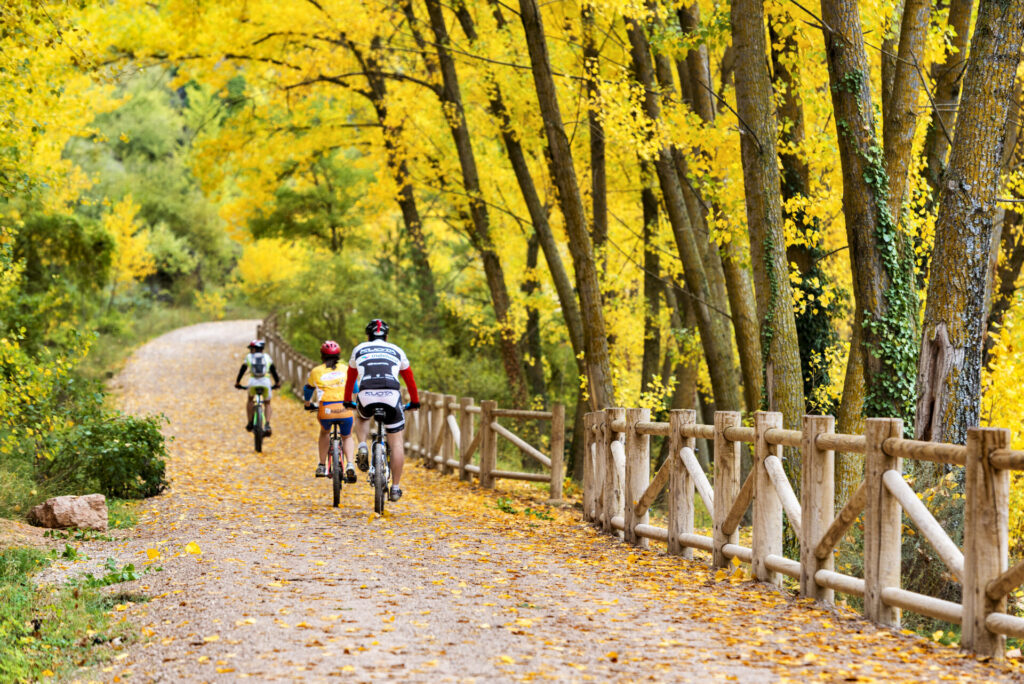 Este otoño disfruta, vive y conecta con el turismo activo de C - LM