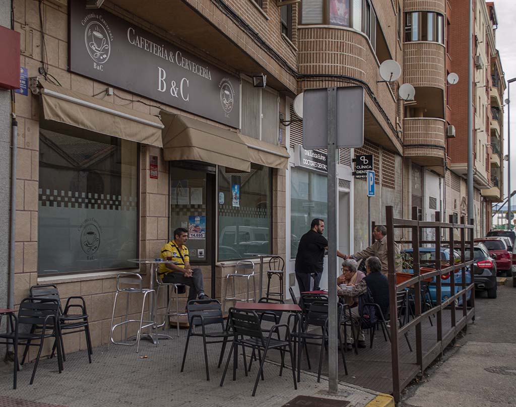 Cafetería y Cervecería B&C, a la rica comida casera