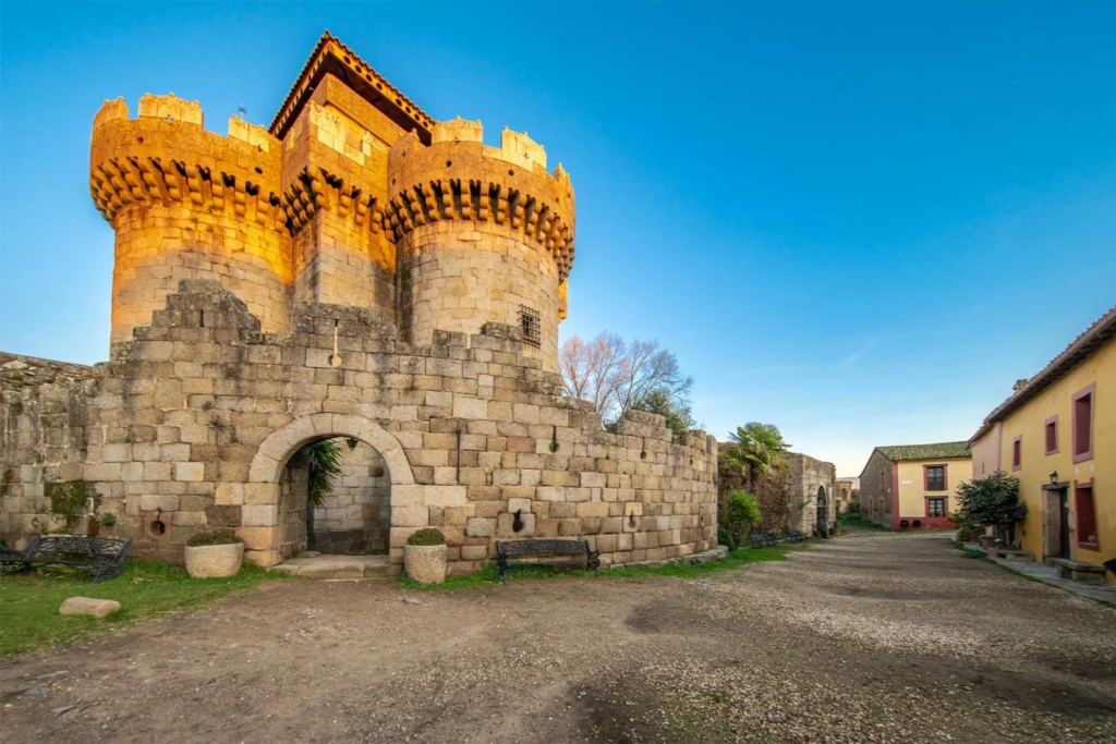 Escápate este finde a Granadilla, Cáceres a 90 minutos de Talavera