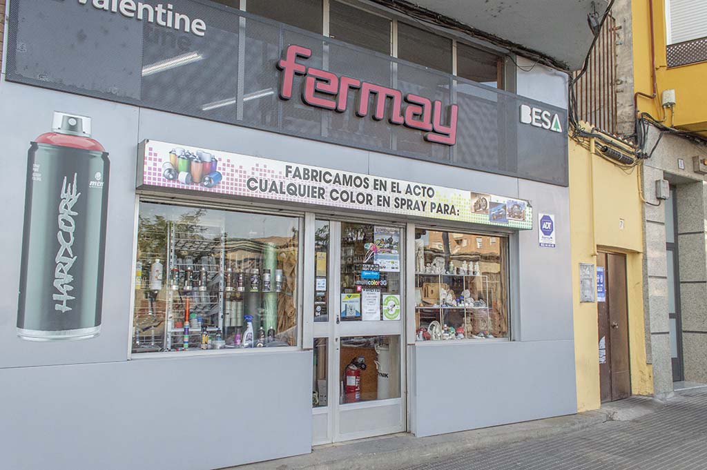 Fermay, casi 50 años dedicados a la pintura en el barrio Puerta de Cuartos