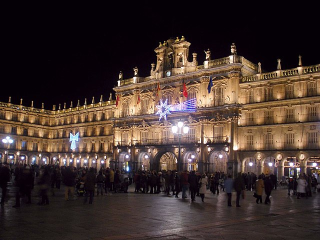 Salamanca, escápate a una de las ciudades con la plaza más bonitas de España 