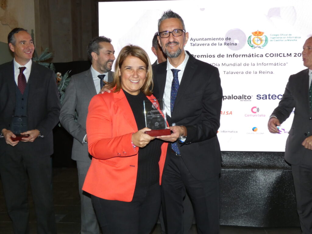 Talavera ha sido premiada por el Colegio Oficial de Informáticos CLM