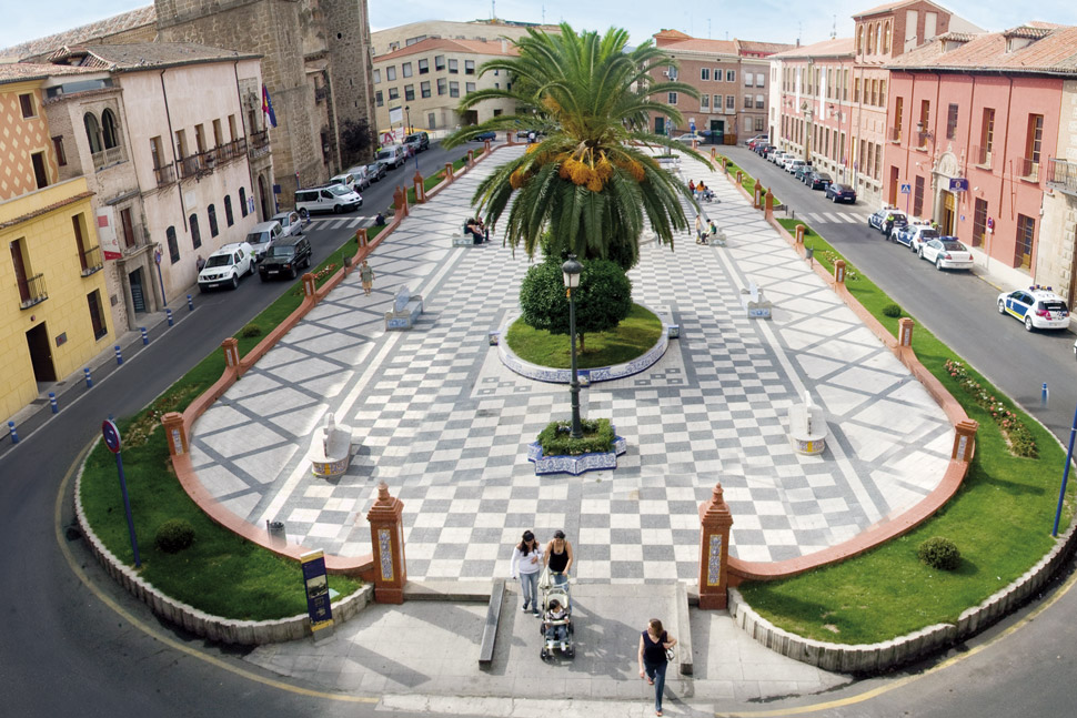 Las 11 plazas con más encanto de Castilla - La Mancha Qué hacer hoy en Talavera, sábado 7 de abril: Espectáculos infantiles, tours, Semana Santa y mucho más...