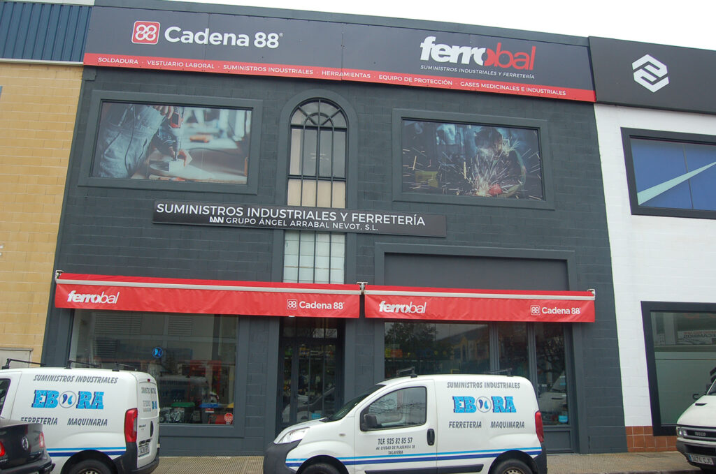 Ferrobal Ébora, venta experta al sector industrial y particular