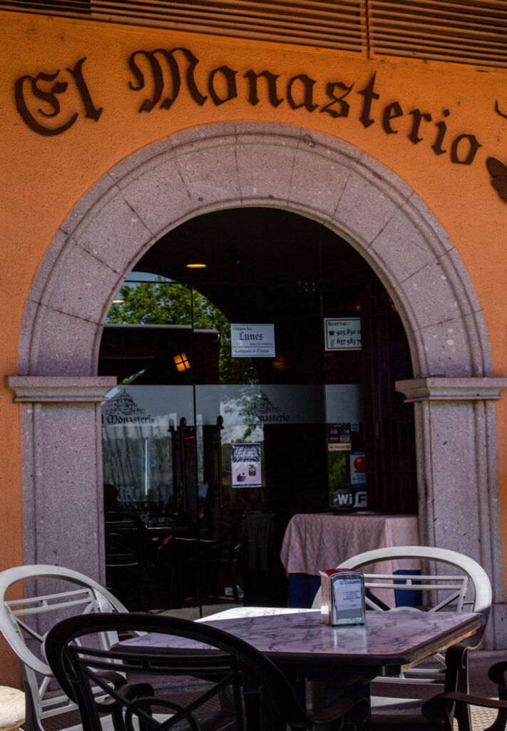 Restaurante El Monasterio, la buena comida en un entorno único