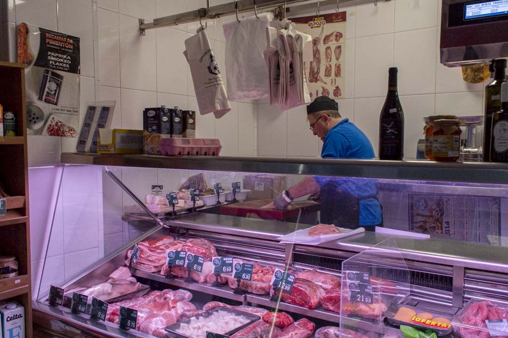 Carnicería Mi Tierra: una tradición familiar de calidad en Talavera de la Reina