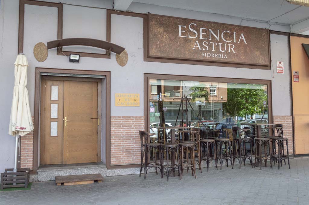 Esencia Astur Sidrería: experiencia y trayectoria en la hostelería