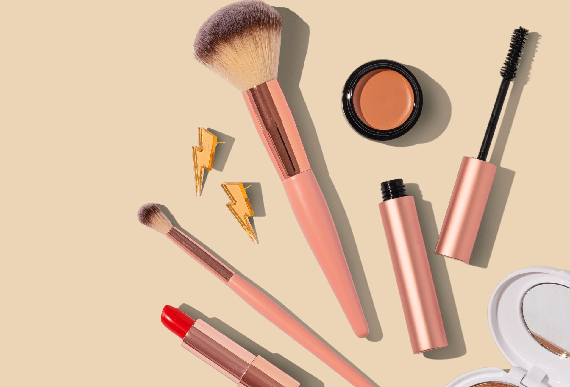 maquilladores pink and brown makeup brush set
