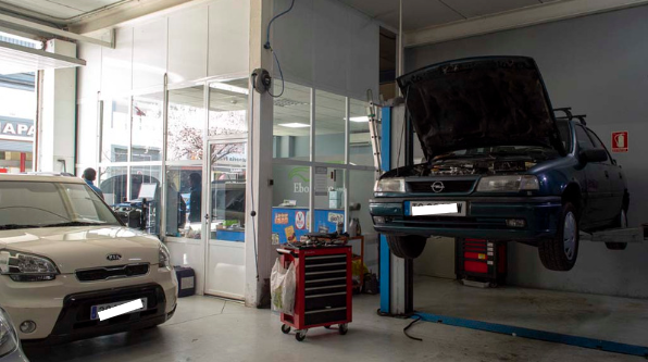 Eborauto Motor: la casa azul de la mecánica y electricidad para vehículos