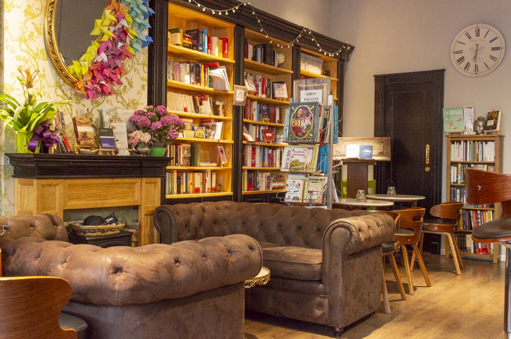La librería cafetería Contrapunto: un lugar para enamorarse de la cultura y los libros