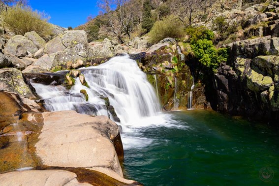 Cascada de la Charca del Trabuquete - Foto de Explora tu Ruta