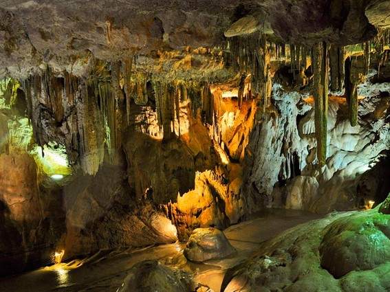 Cuevas del Águila - Foto de su página web