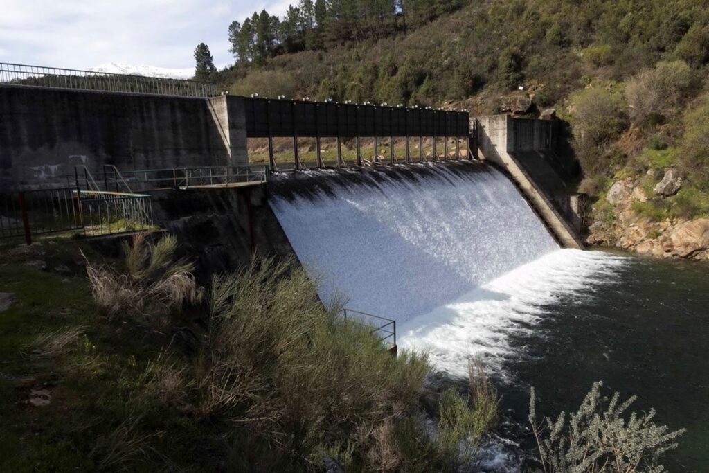 Presa de Minchones - Foto de Miguel Ayuso para SEPREM