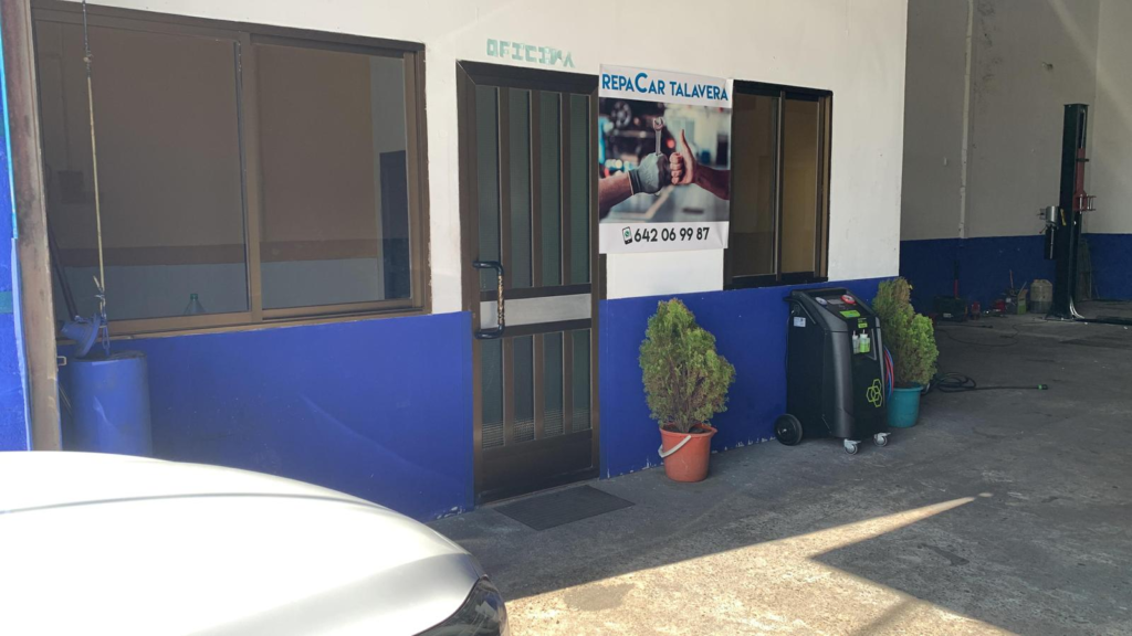 Repacar: El centro de lavado y mantenimiento rápido en Talavera