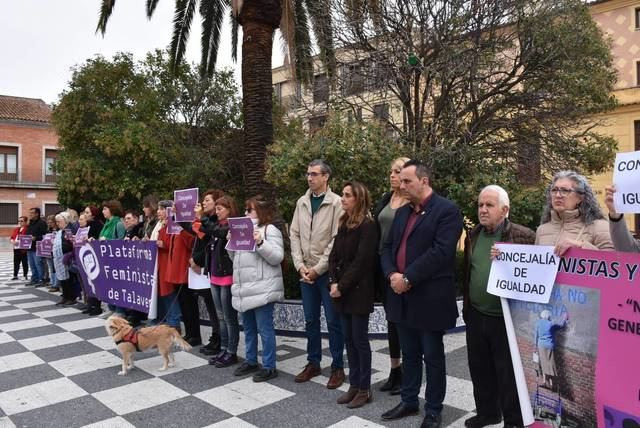 Indignación en la oposición por el Minuto de Silencio contra la Violencia Machista