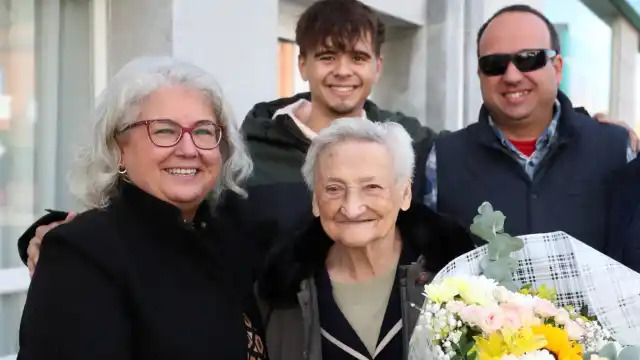 Un emotivo homenaje a Patricia en su centenario por parte de Talavera