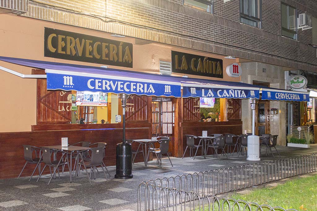 exterior de cerveceria la cañita