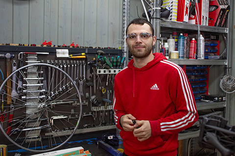 Ciclos Ebora: tu destino para la reparación y venta de bicicletas