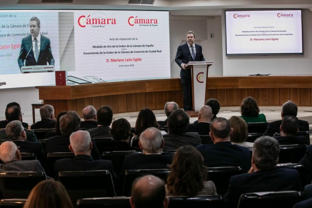 El presidente García-Page destaca el papel de Castilla-La Mancha como "refugio empresarial"