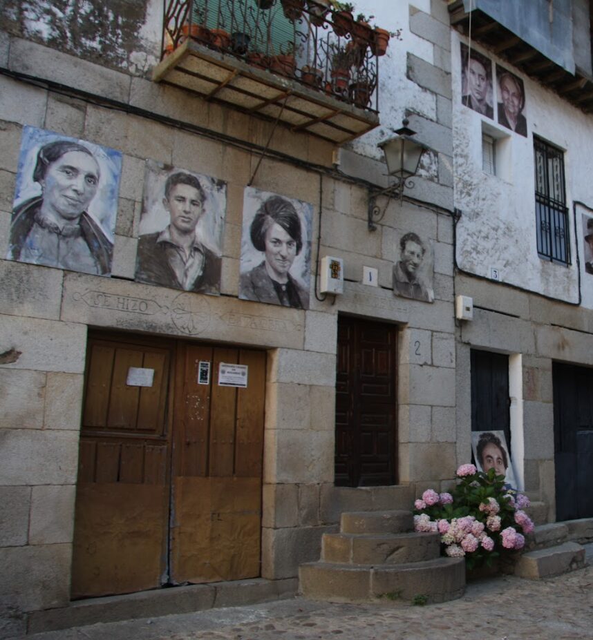 Arte por todas las calles (Ayuntamiento del pueblo)