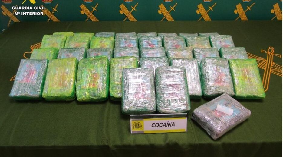 La Guardia Civil desarticula una red de narcotráfico en la Mancha (Foto de CMMedia)