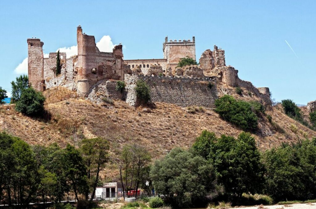 Los cinco pueblos de Toledo que te cautivarán su gastronomía