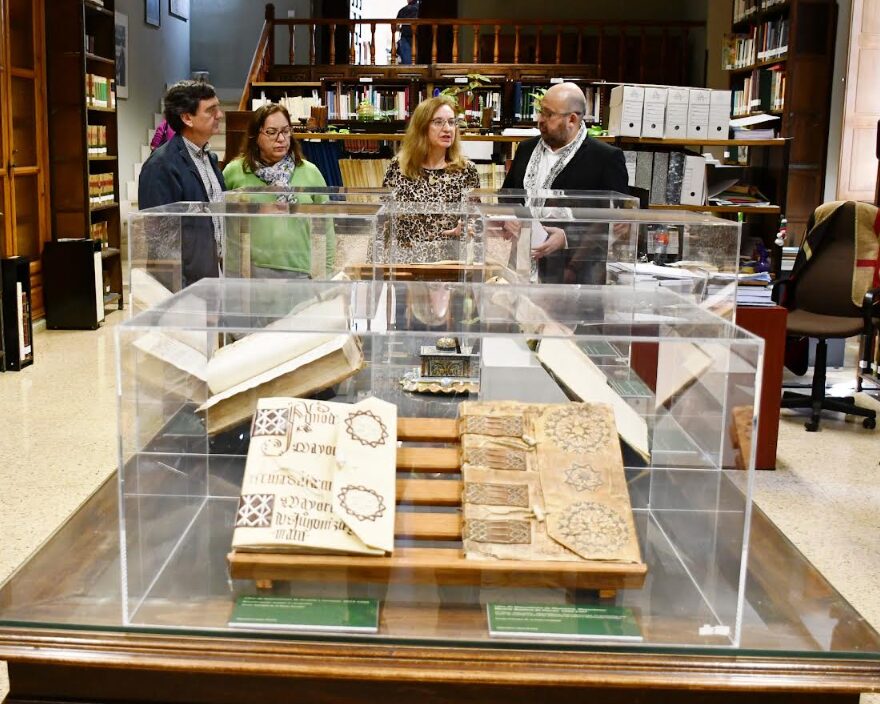 Libros a precios reducidos, actividades culturales y musicales para celebrar el Día del Libro en la Diputación