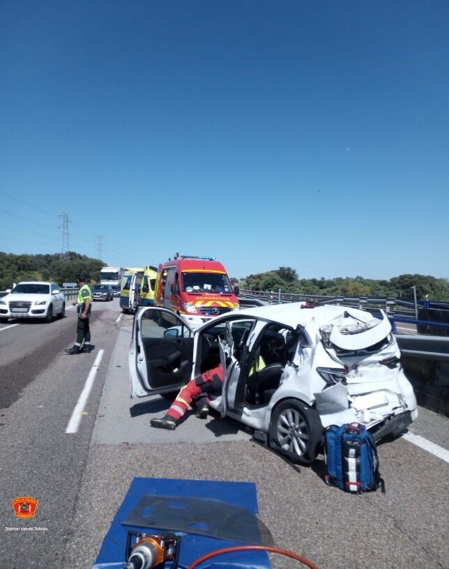 Rescate de un varón de 50 años tras un accidente en Talavera