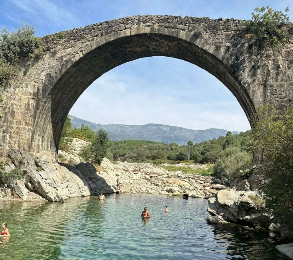 Las cinco gargantas y piscinas naturales de La Vera (y a un paso de Talavera) que te dejarán sin aliento