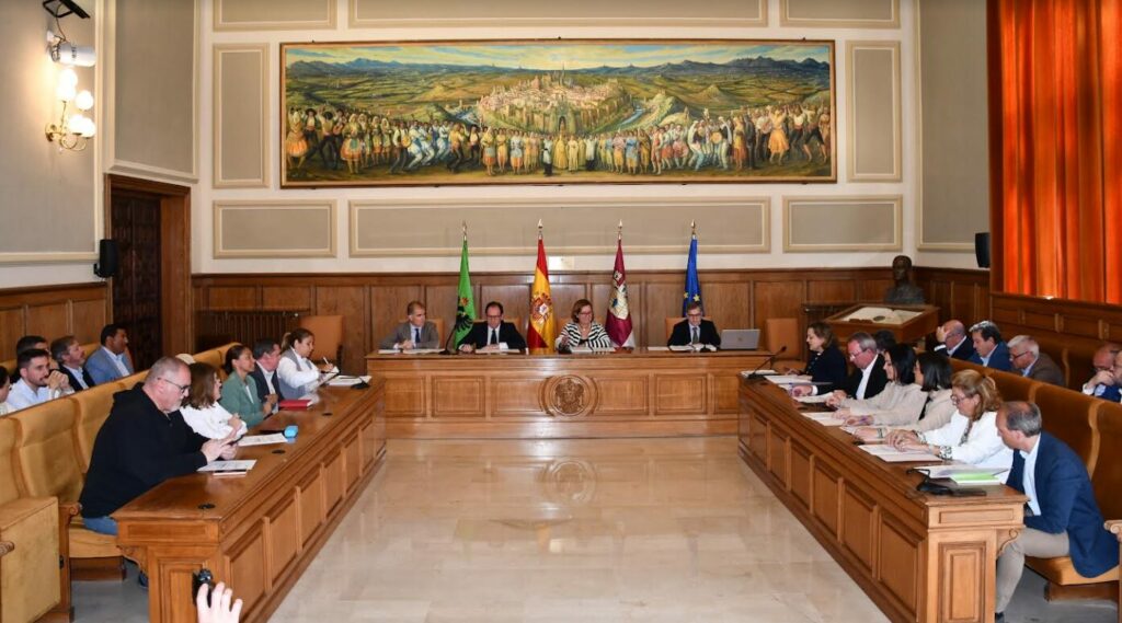 El Pleno de la Diputación de Toledo aprueba ampliar su aportación económica a Talavera Ferial