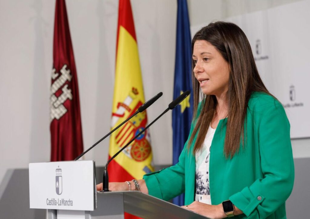 El Gobierno regional destina 73,8 millones de euros a servicios sociales y ayuda a domicilio en colaboración con ayuntamientos