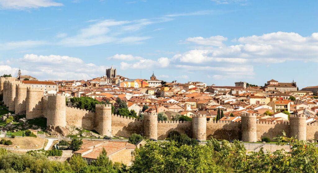 Cinco curiosidades de la Muralla de Ávila que desconocías