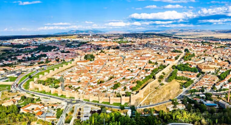 Cinco curiosidades de la Muralla de Ávila que desconocías