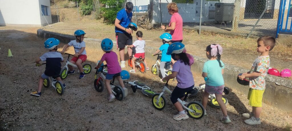 El CD BMX Talavera cierra la VI Edición de “Bicicletas sin pedales”