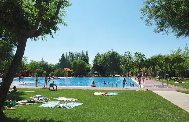 Las piscinas municipales de Talavera abren antes de lo previsto
