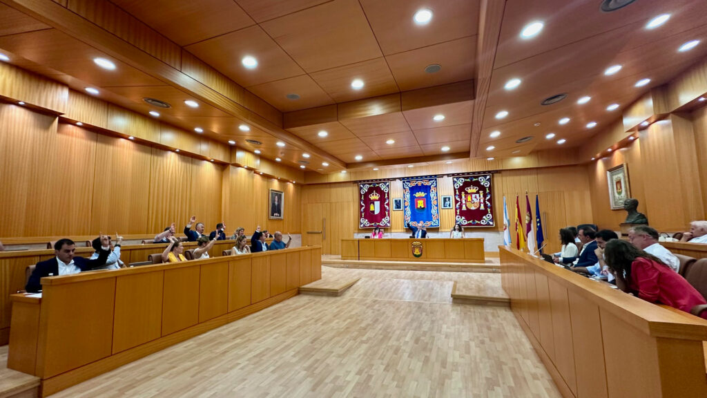 Talavera exige mantener la oferta educativa y docente de la EOI