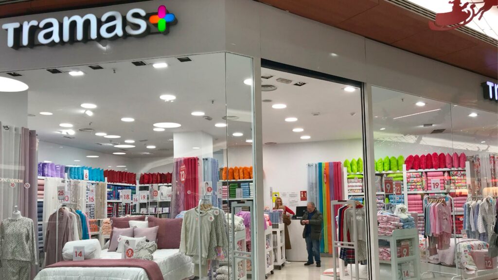 Oferta de empleo: TRAMAS busca ayudante de tienda textil