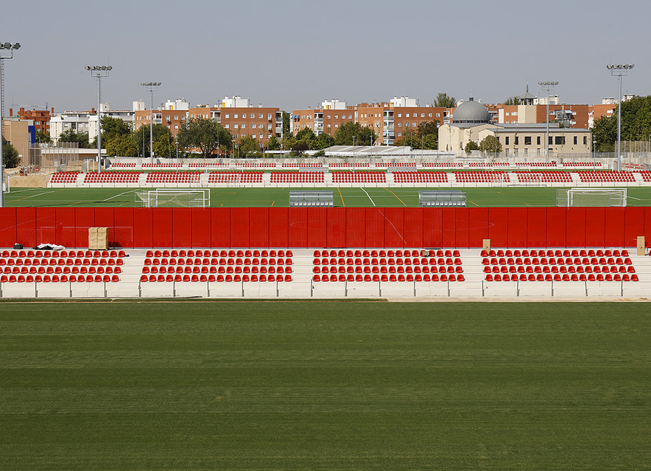 El CF Talavera se impone al Atlético Madrileño de Fernando Torres