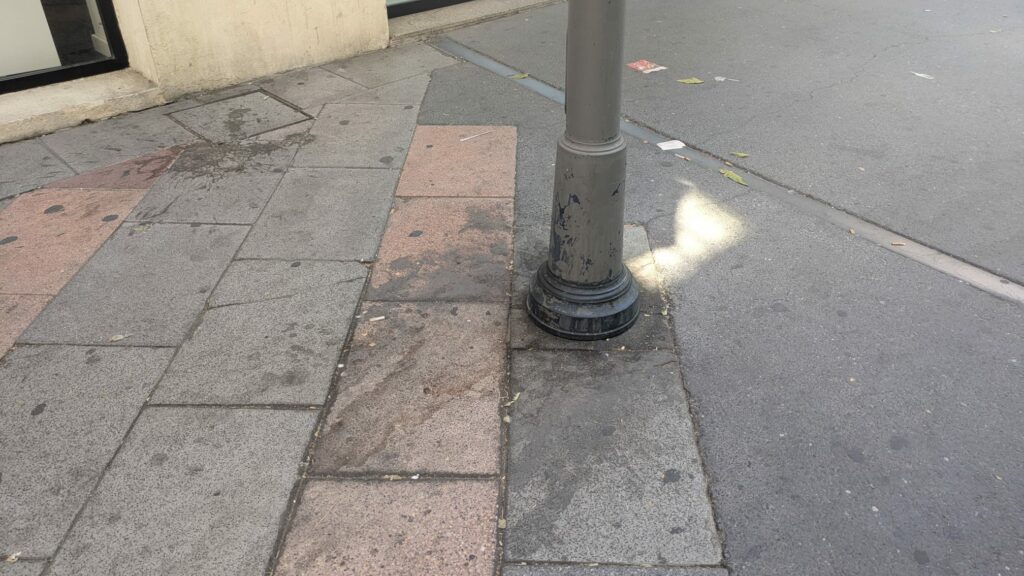 Las zonas comerciales de Talavera, en estado de dejadez